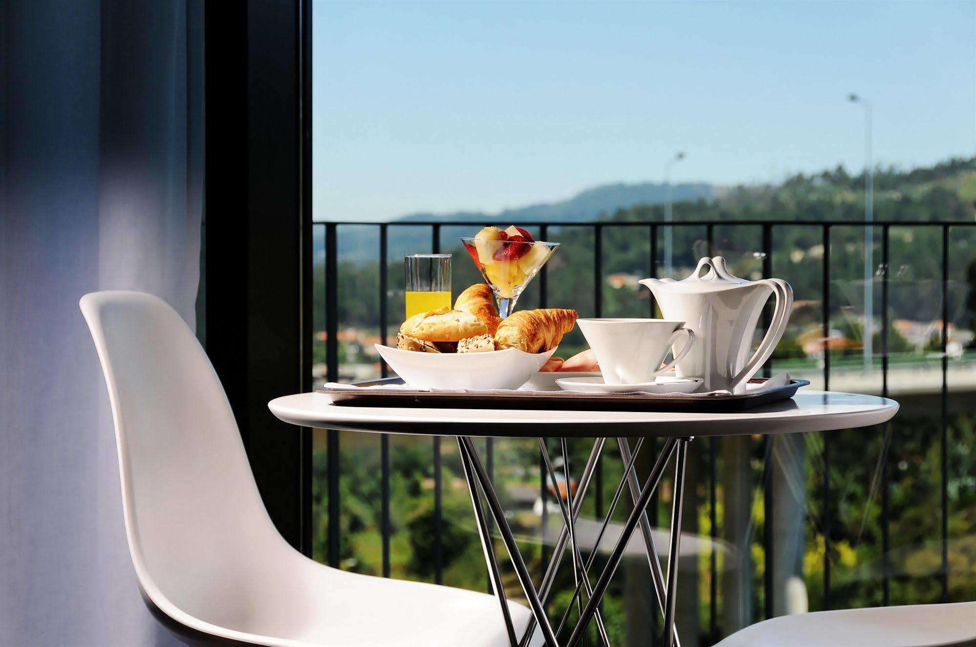 Open Village Sports Hotel & Spa Club Γκιμαράες Εξωτερικό φωτογραφία